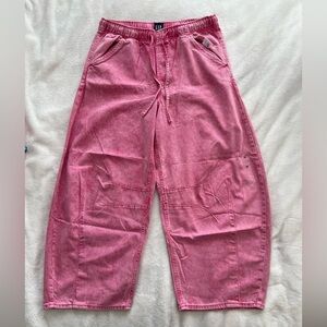 BWNT GAP UltraSoft easy horseshoe barrel jeans in sugar pink colour